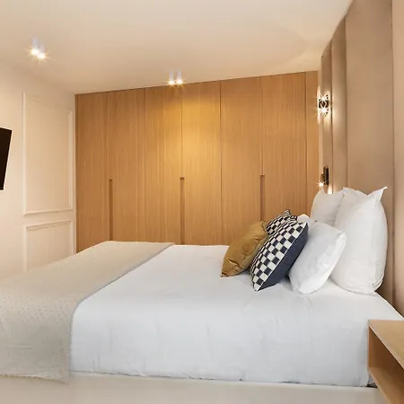 Pick A Flat's With Services In Opera Apartment Paris