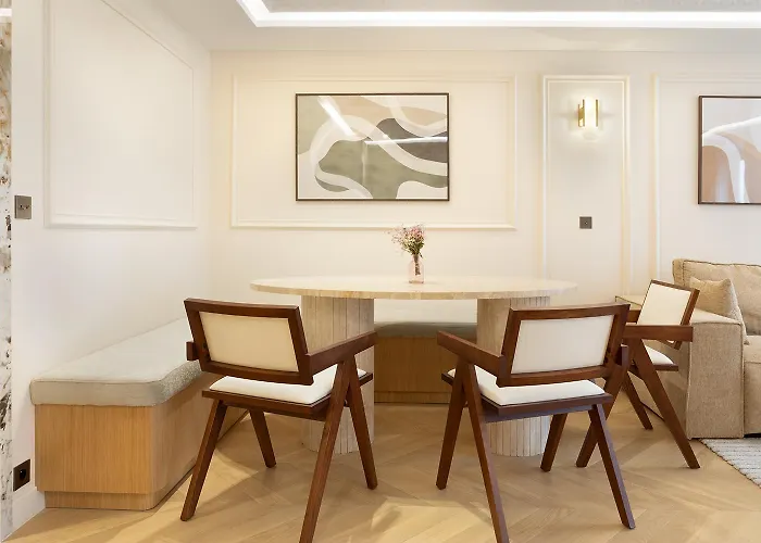 Pick A Flat's With Services In Opera פריז